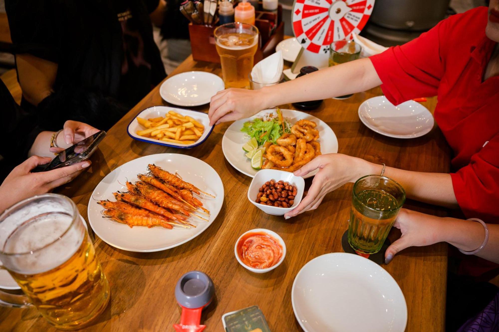 Wink Hotel Can Tho Ninh Kieu Wharf - 24Hrs Stay & Rooftop Pool Bar Zewnętrze zdjęcie