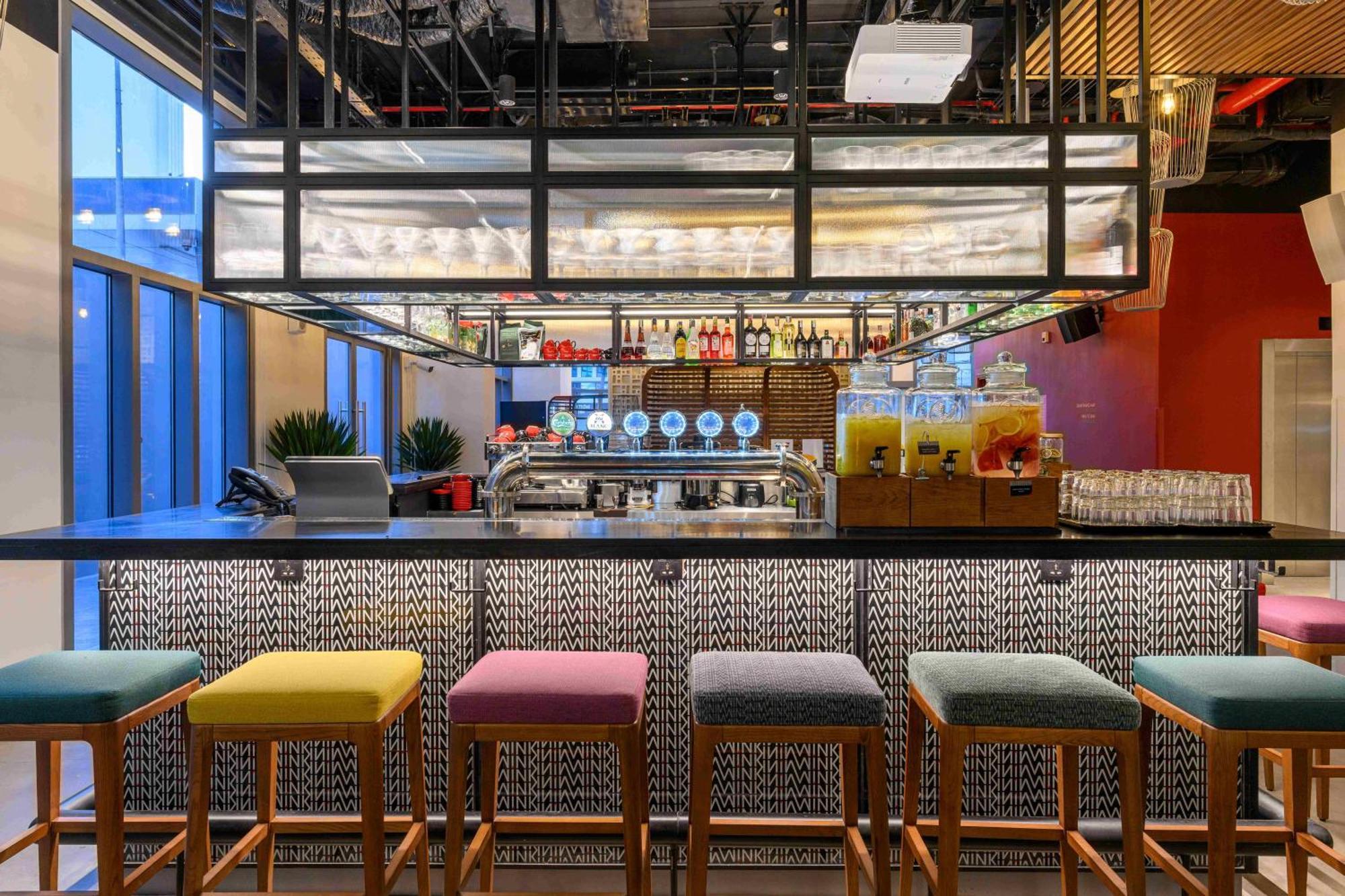 Wink Hotel Can Tho Ninh Kieu Wharf - 24Hrs Stay & Rooftop Pool Bar Zewnętrze zdjęcie