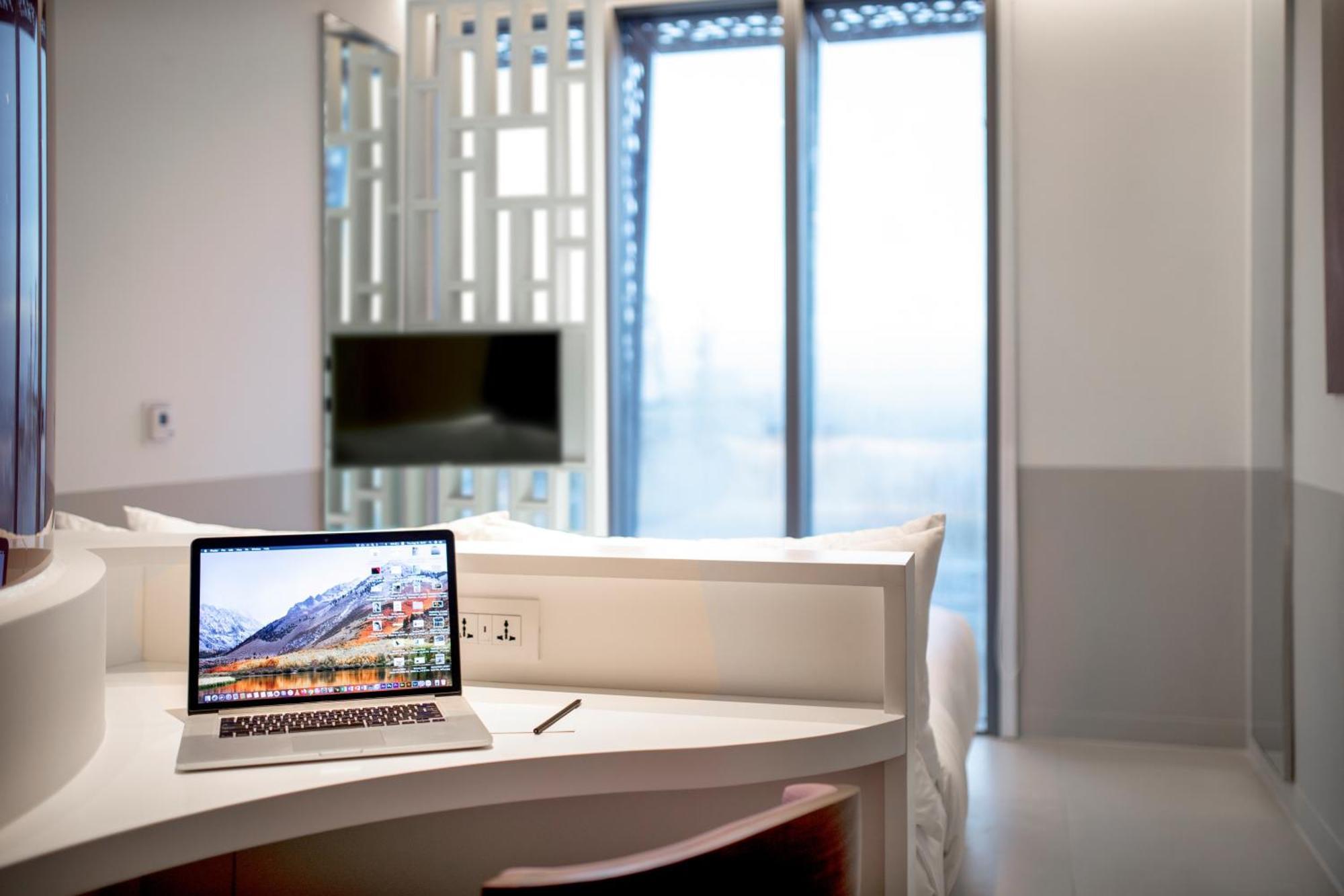 Wink Hotel Can Tho Ninh Kieu Wharf - 24Hrs Stay & Rooftop Pool Bar Zewnętrze zdjęcie